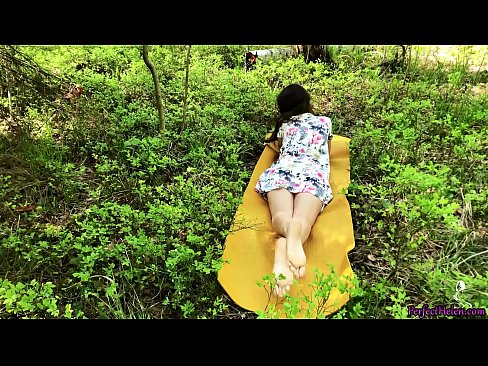 ❤️ Onye mbịarambịa na Tinder na-emetọ anụ ahụ m ma na-enwe mmasị n'ime ọhịa ❌ Anal video ☑