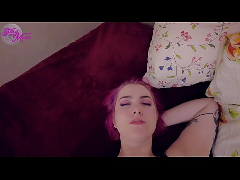❤️ Nwa klas ya Slutty jụrụ ka ya na ya wụ OBG, yabụ anyị kpagburu onwe anyị na-enweghị condom ❌ Anal video ☑