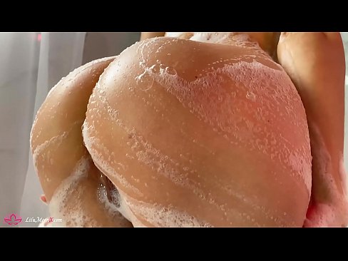 ❤️ Brunette Masturbates ọtụ ya na Vibrator ka ọ bụrụ Orgasm siri ike na ịsa ahụ ❌ Anal video ☑